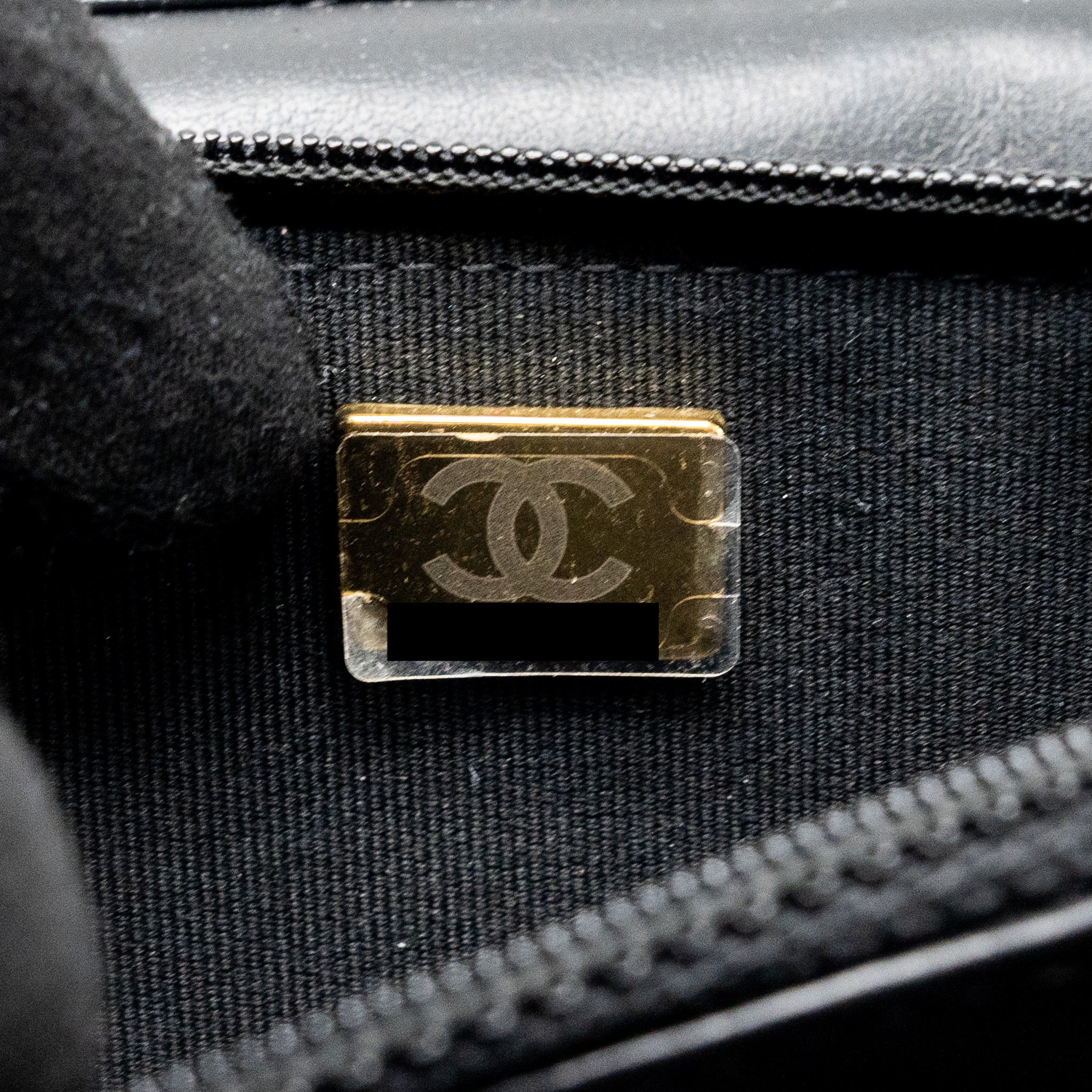 CHANEL BOY WALLET ON CHAIN CAVIAR BLACK GHW (MICROCHIP)