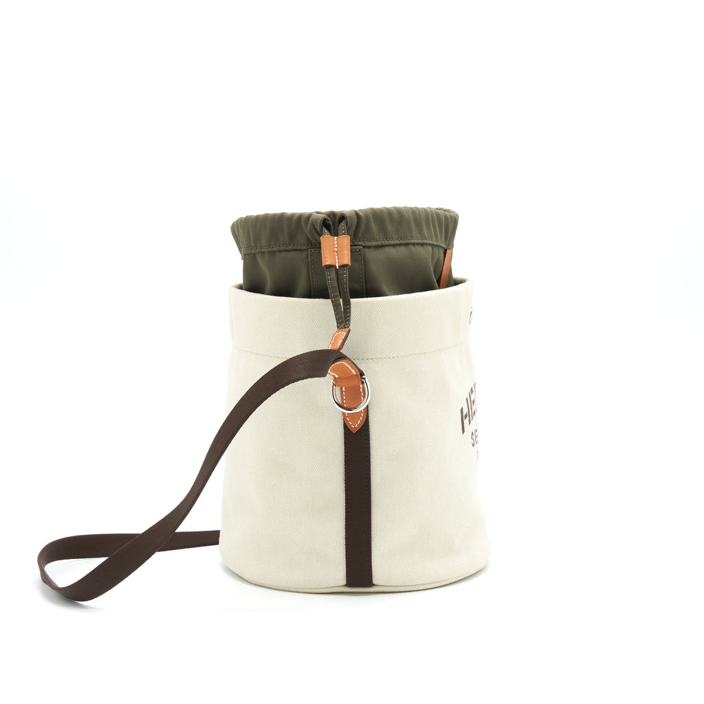 HERMES CANVAS GROOMING BAG/ BUCKET BAG