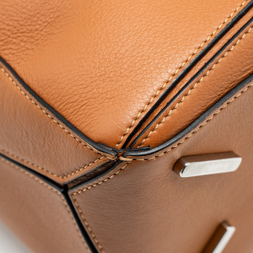 LOEWE MEDIUM PUZZLE BAG CALFSKIN TAN SHW