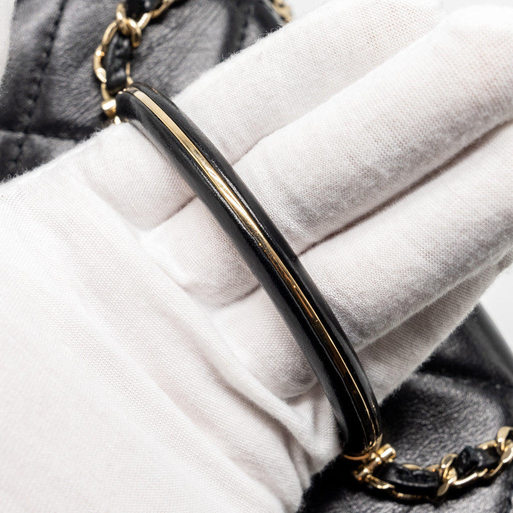 CHANEL 23K TOP HANDLE VANITY BAG SHINY CALFSKIN BLACK GHW (MICROCHIP)