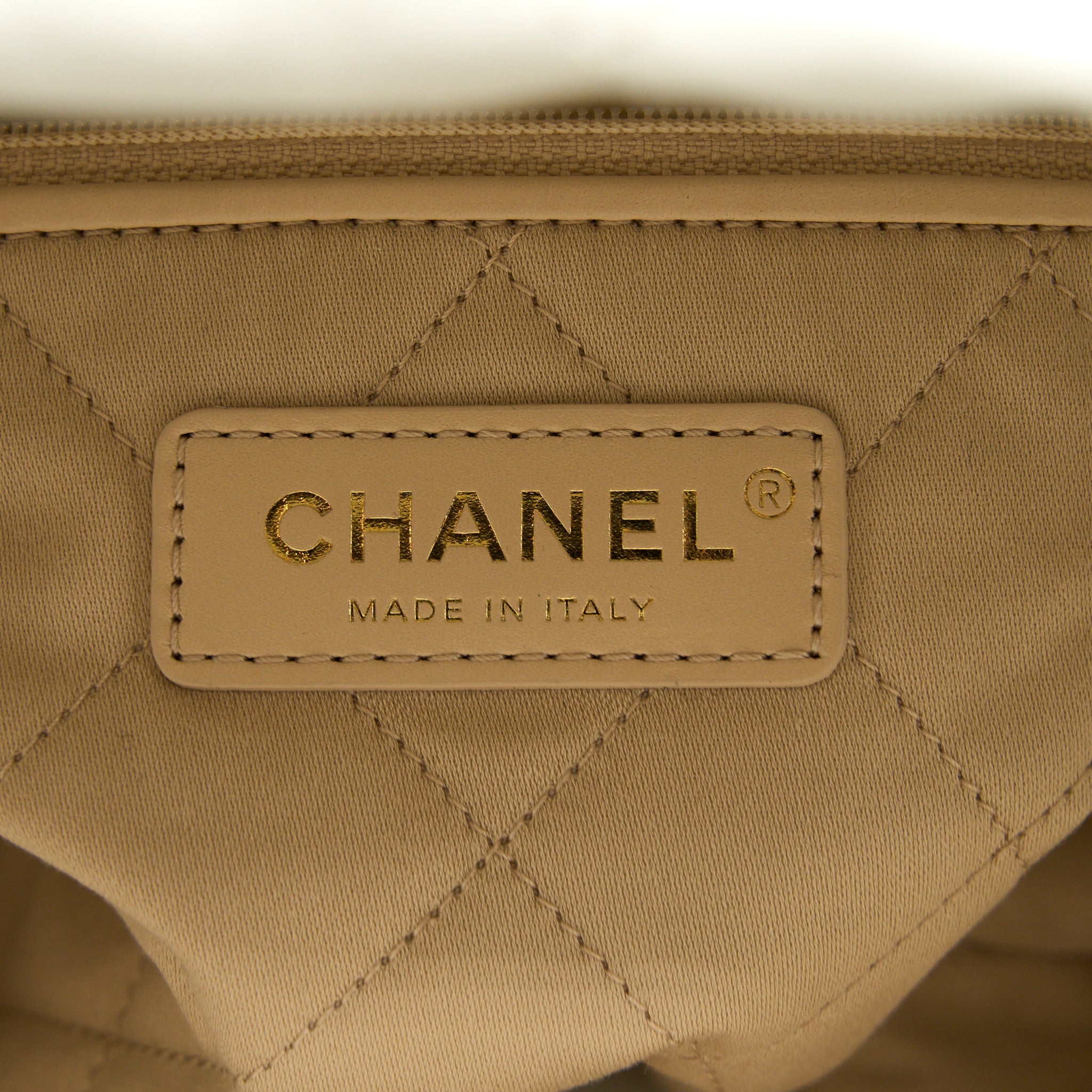 CHANEL LARGE 22 BAG CALFSKIN WHITE BRUSHED GHW (MICROCHIP)