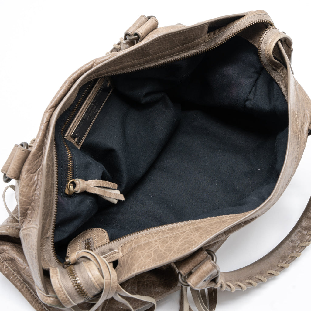 BALENCIAGA CLASSIC CITY BAG LIGHT BROWN RUTHENIUM HARDWARE