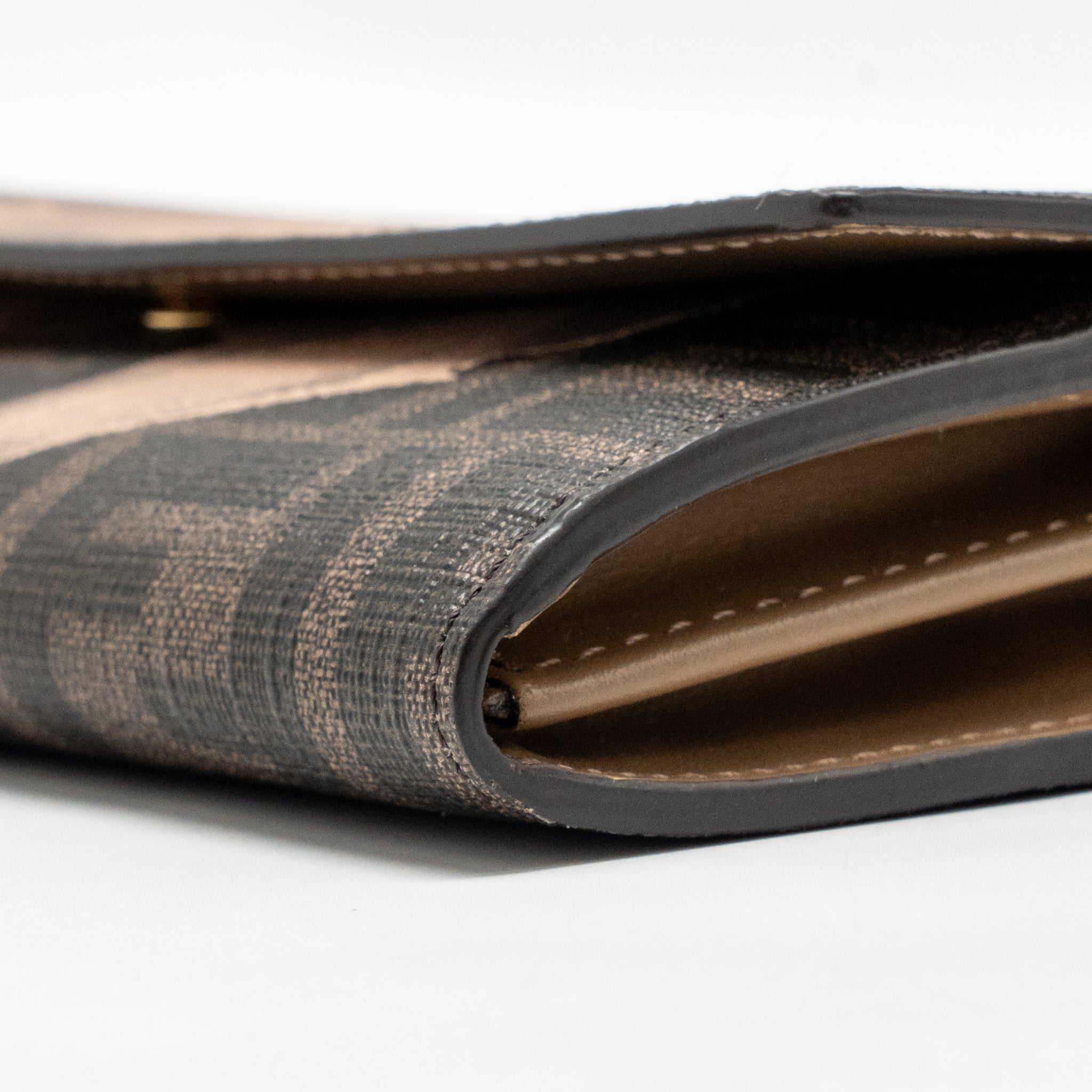 FENDI CONTINENTAL WALLET ON CHAIN FF FABRIC/CALFSKIN TOBACCO BROWN/BEIGE GHW