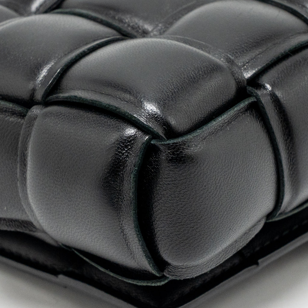BOTTEGA VENETA SMALL PADDED CASSETTE BAG LAMBSKIN BLACK GHW