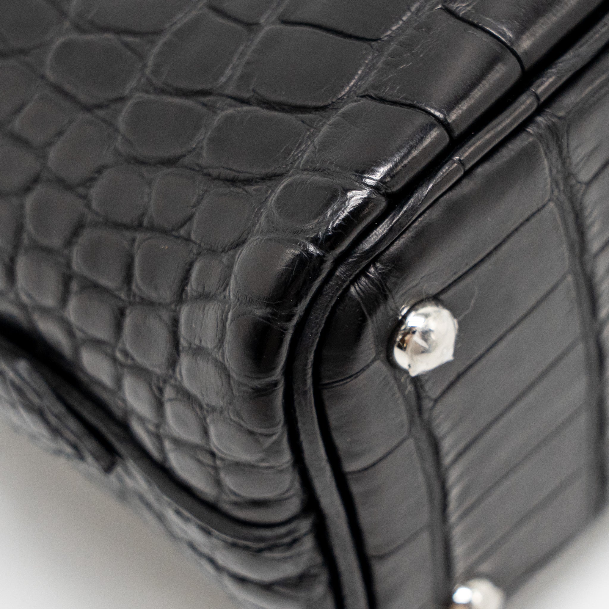 HERMES MINI BOLIDE ALLIGATOR MISSISSIPPIENSIS MAT BLACK SHW