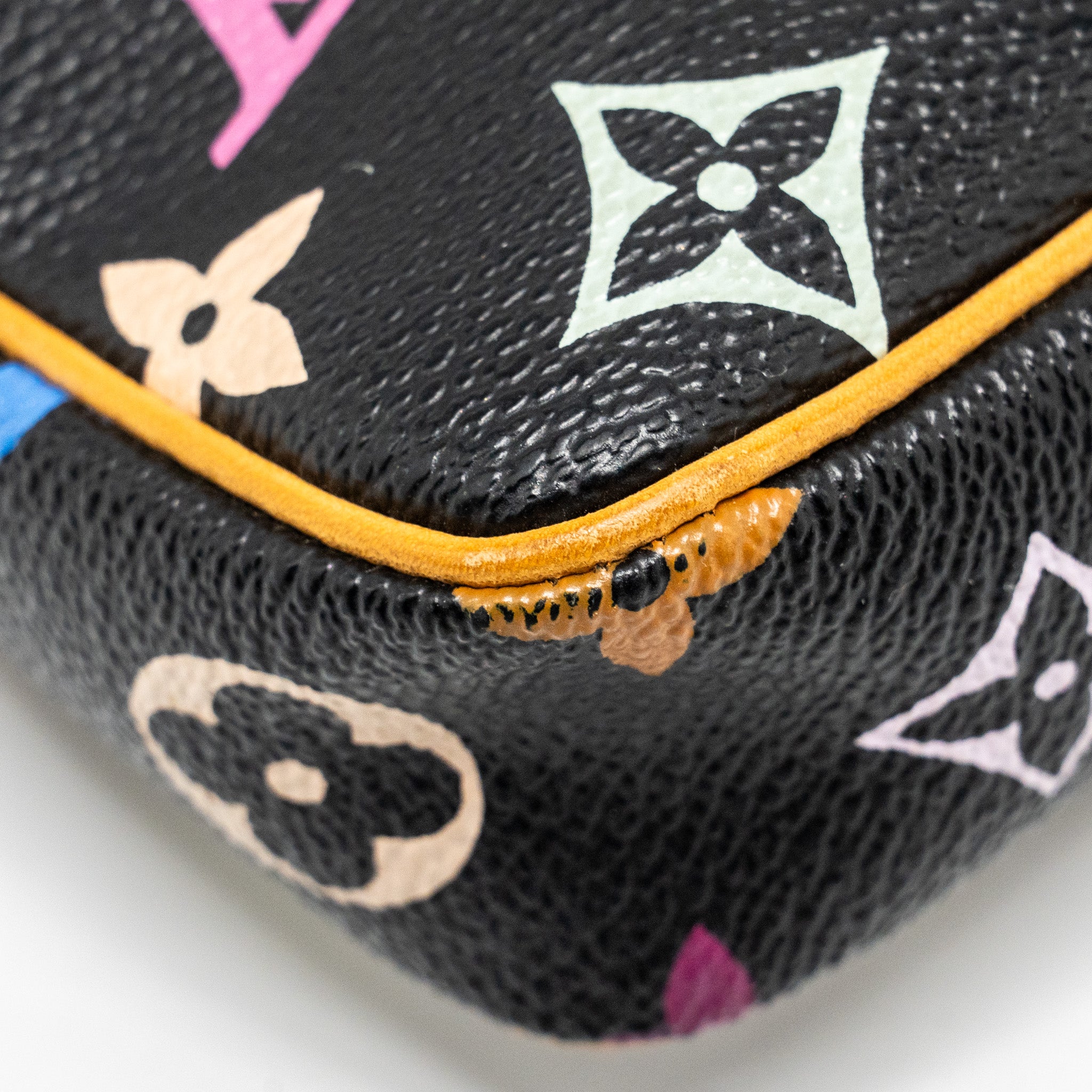 LOUIS VUITTON POCHETTE ACCESSORIES CANVAS BLACK MULTICOLOUR GHW