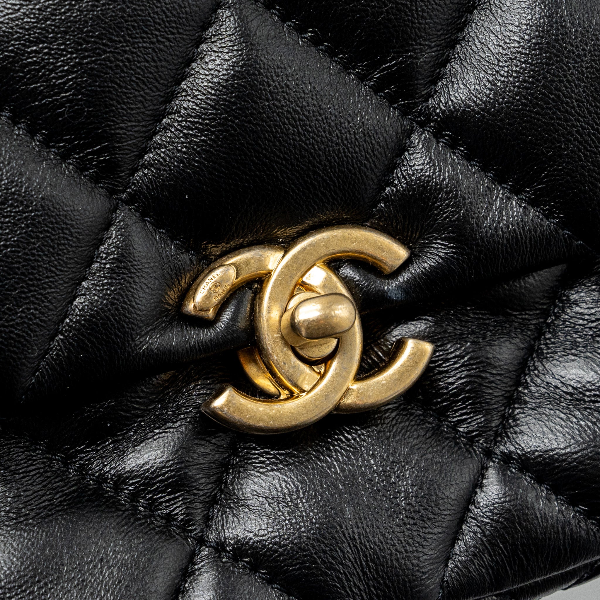 CHANEL QUILTED FLAP BAG GIANT CHAIN LAMBSKIN BLACK GOLD AND BLACK HARDWARE (MICROCHIP)