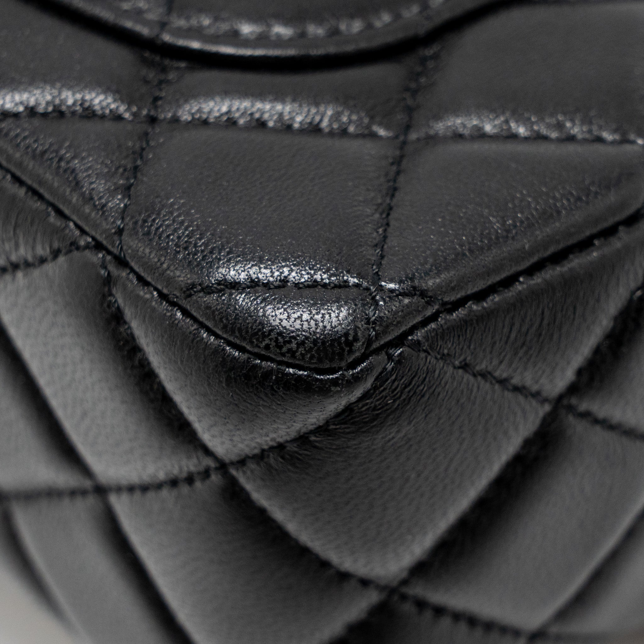 CHANEL 24C DETAIL TOP HANDLE FLAP BAG LAMBSKIN BLACK GHW (MICROCHIP)