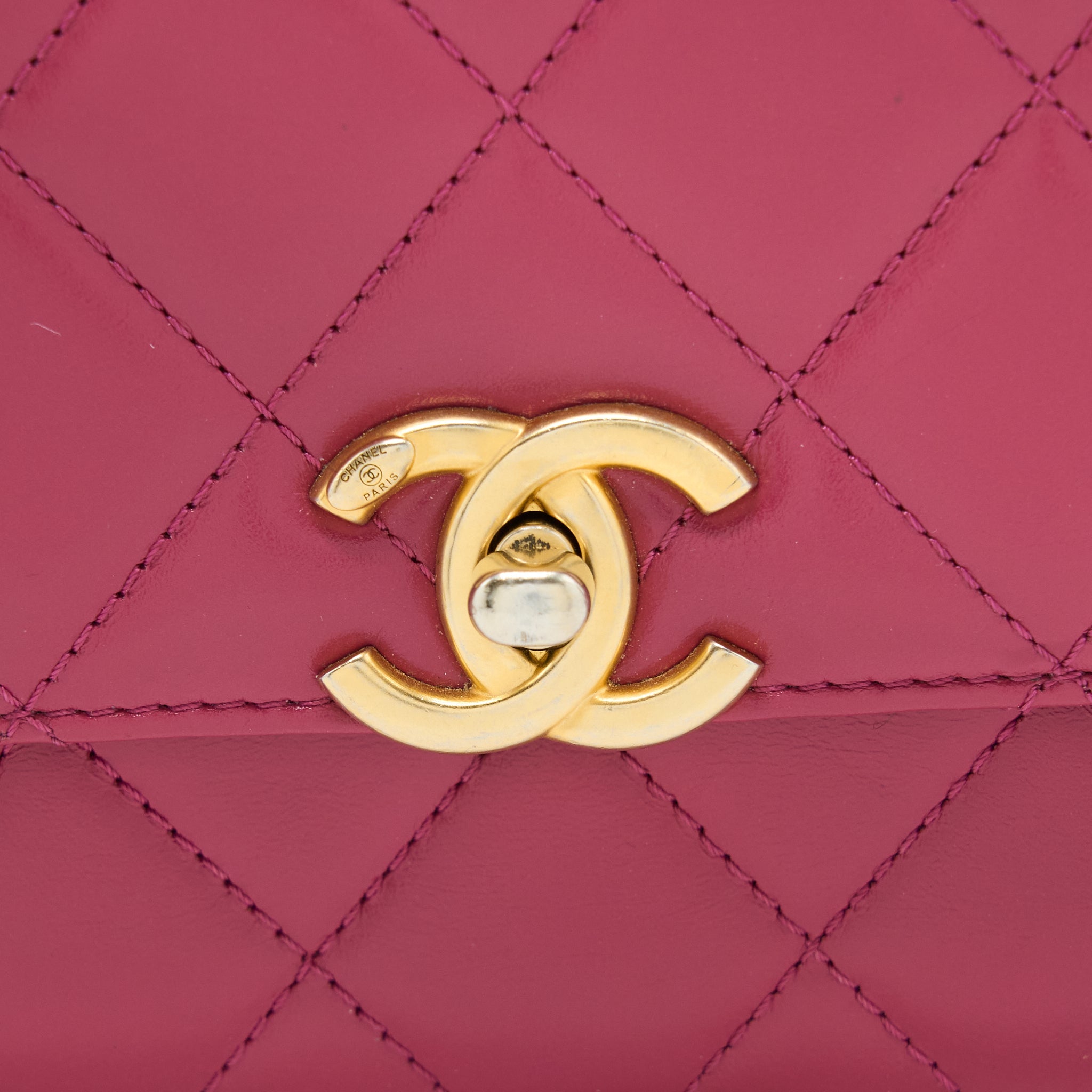 CHANEL 21A SMALL GOLD CRUSH FLAP BAG CALFSKIN RASPBERRY PINK BRUSHED GHW (MICROCHIP)