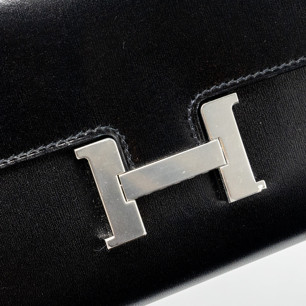 HERMES CONSTANCE TO GO BOX CALFSKIN BLACK SHW