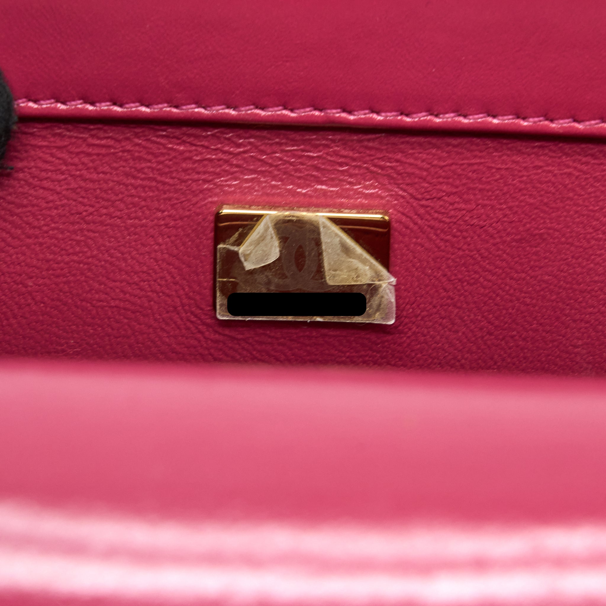 CHANEL 21A SMALL GOLD CRUSH FLAP BAG CALFSKIN RASPBERRY PINK BRUSHED GHW (MICROCHIP)