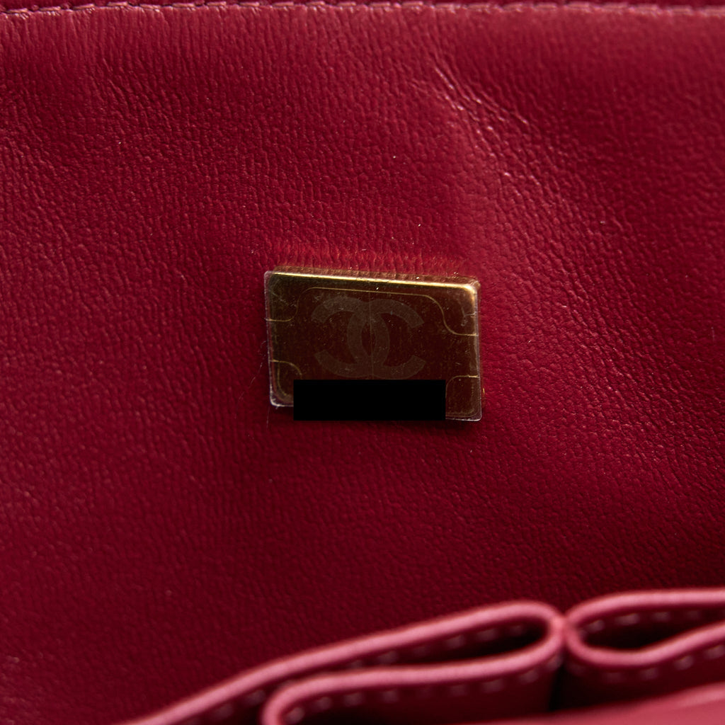 CHANEL MEDIUM CLASSIC FLAP BAG LAMBSKIN DARK RED LGHW (MICROCHIP)