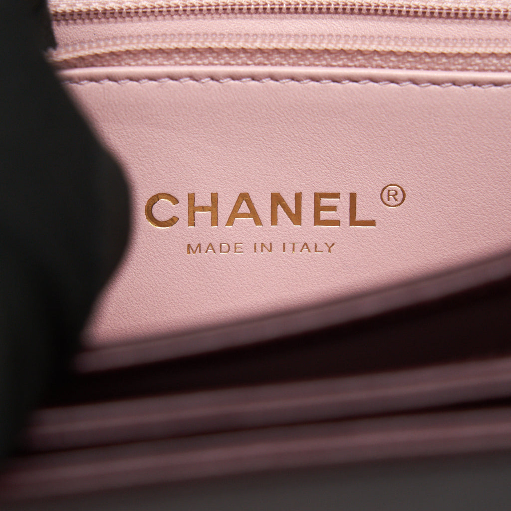 CHANEL SEASONAL FLAP BAG CALFSKIN / SUEDE LEATHER BURGUNDY GHW