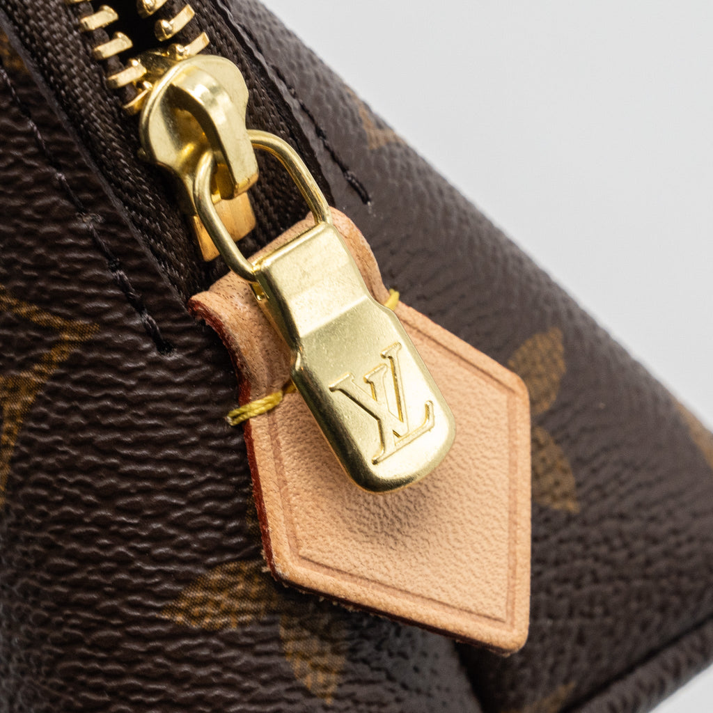 LOUIS VUITTON COSMETIC POUCH MONOGRAM CANVAS GHW