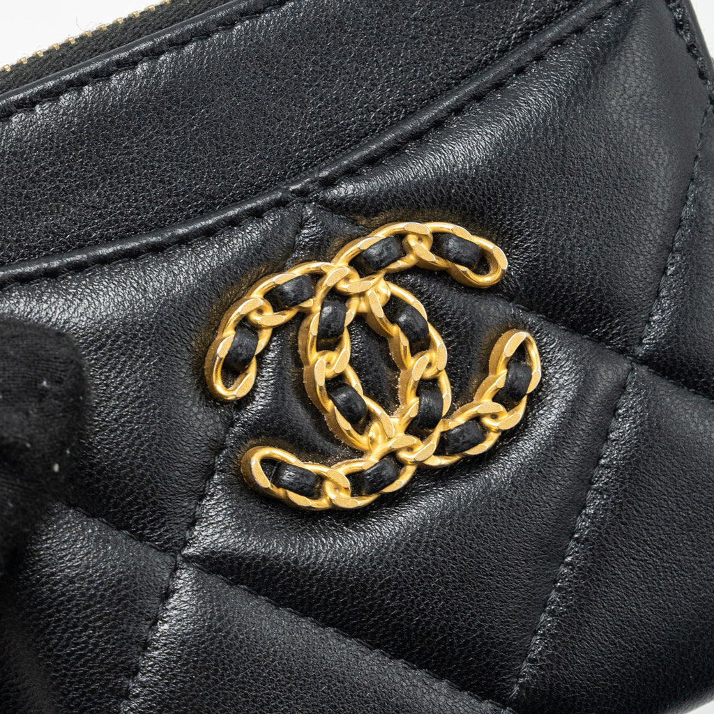 CHANEL 19 ZIPPED COIN PURSE LAMBSKIN BLACK GHW (MICROCHIP)