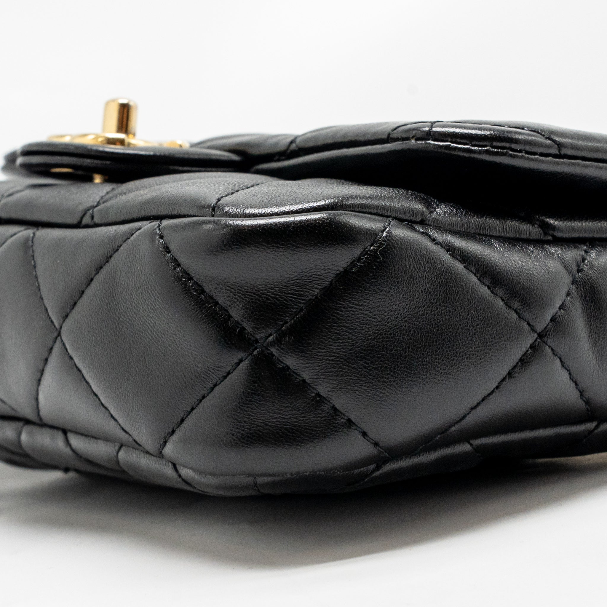 CHANEL GIANT CHAIN FLAP BAG LAMBSKIN BLACK GHW (MICROCHIP)
