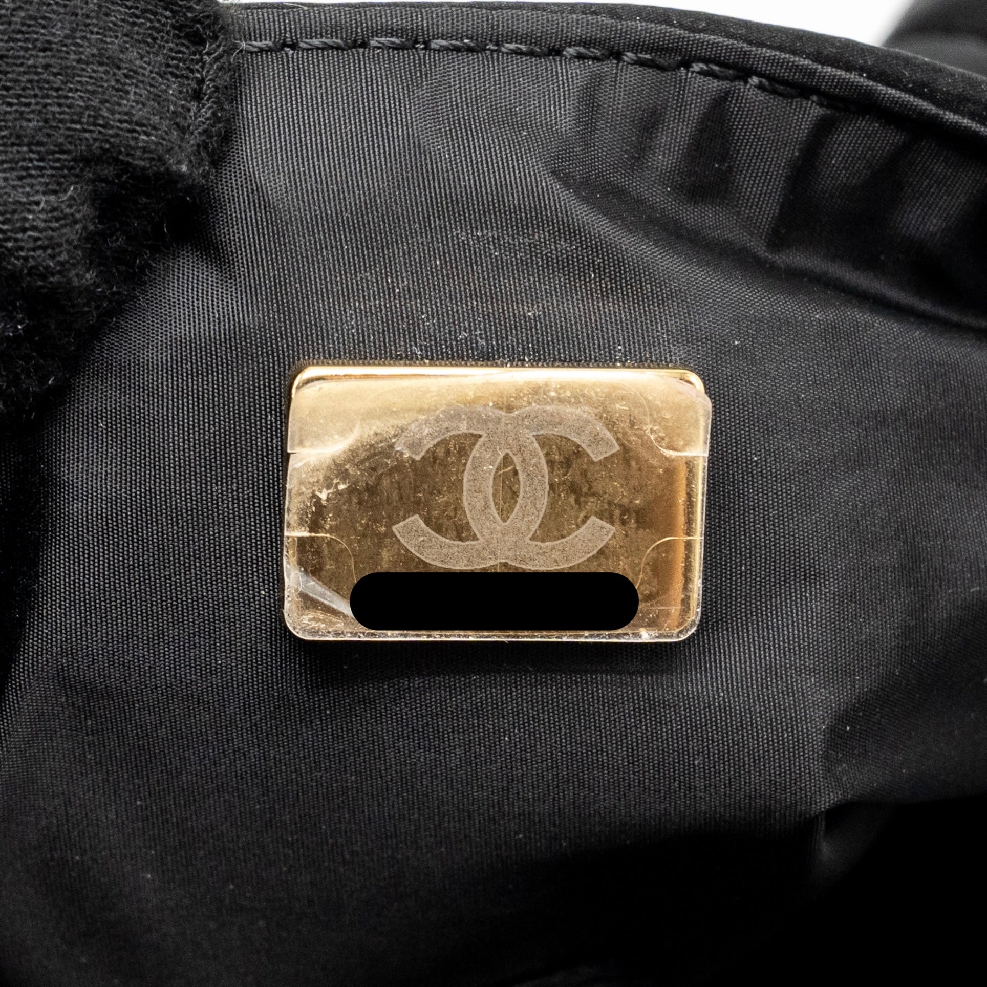 CHANEL 25N SKI SERIES COCONEIGE SHOULDER BAG NYLON BLACK LGHW (MICROCHIP)