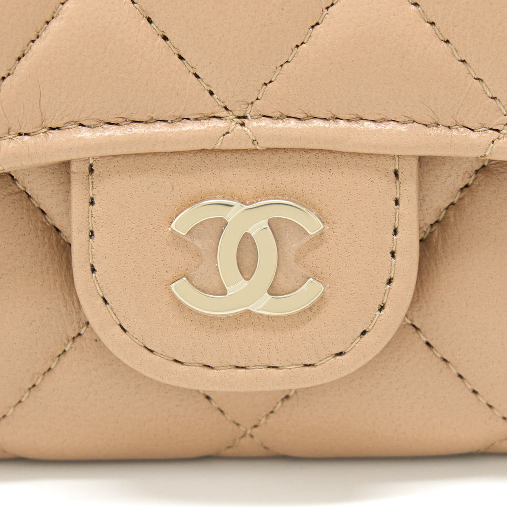 CHANEL CLASSIC FLAP CARD HOLDER LAMBSKIN BEIGE LGHW