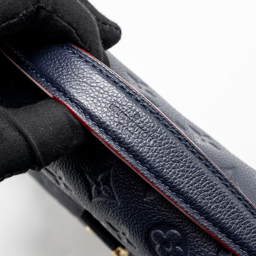LOUIS VUITTON POCHETTE METIS MONOGRAM EMPREINETE NAVY GHW