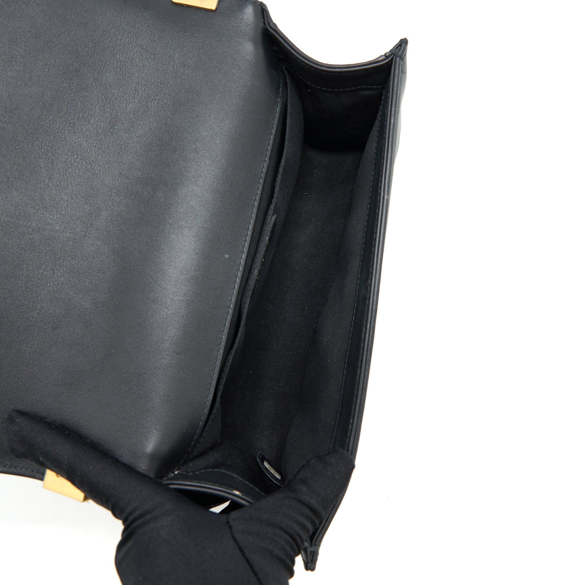 CHANEL MEDIUM BOY BLACK LAMBSKIN GHW