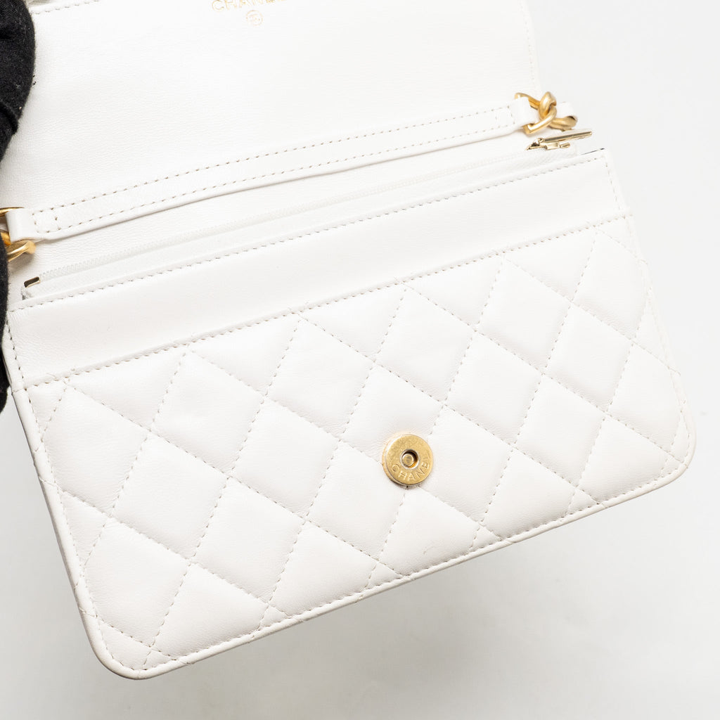 CHANEL GIANT CHAIN CLASSIC WALLET ON CHAIN LAMBSKIN WHITE MULTICOLOUR HARDWARE (MICROCHIP)