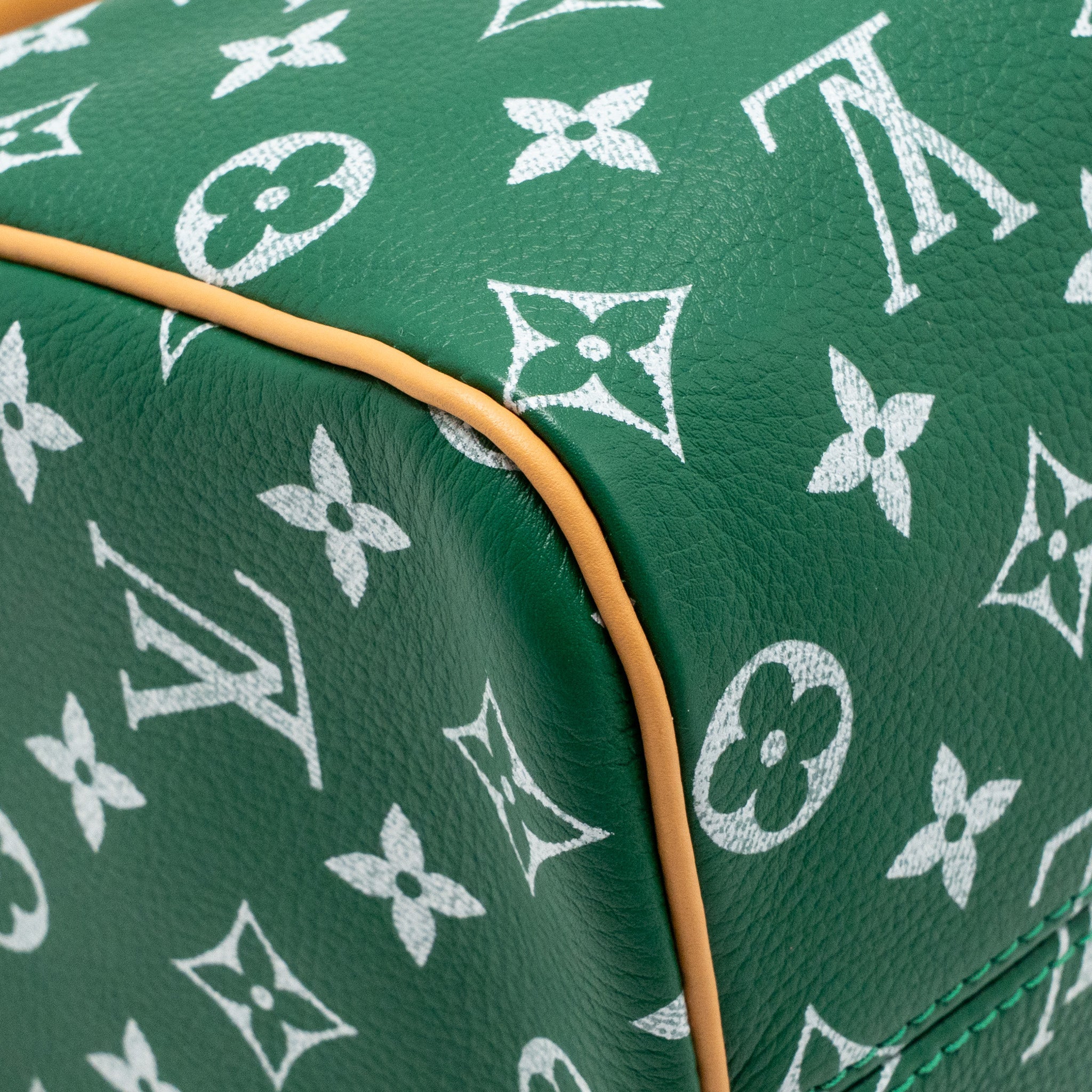 LOUIS VUITTON SPEEDY P9 BANDOULIERE 25 SOFT CALFSKIN GREEN GHW