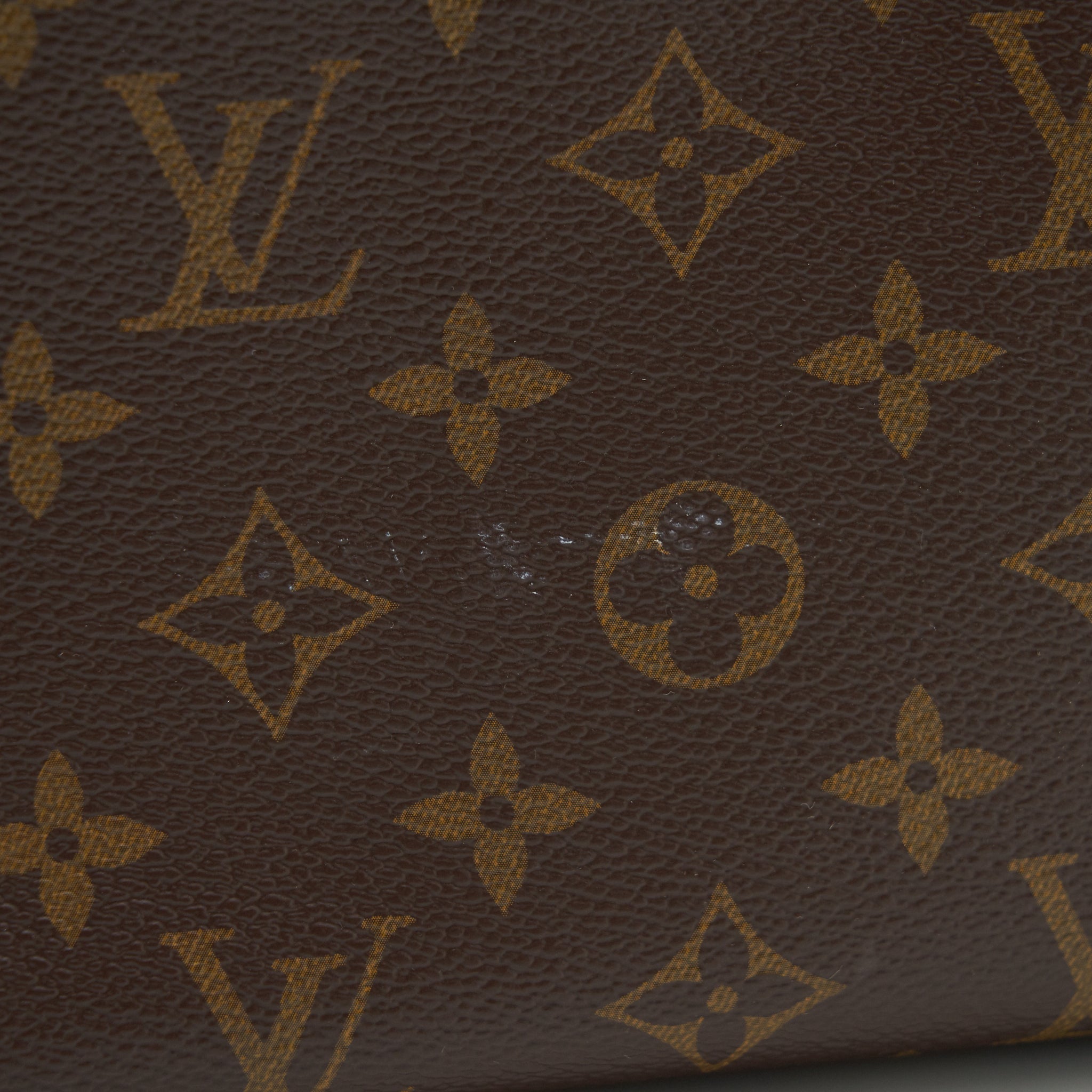 LOUIS VUITTON MONTAIGNE BAG MM MONOGRAM