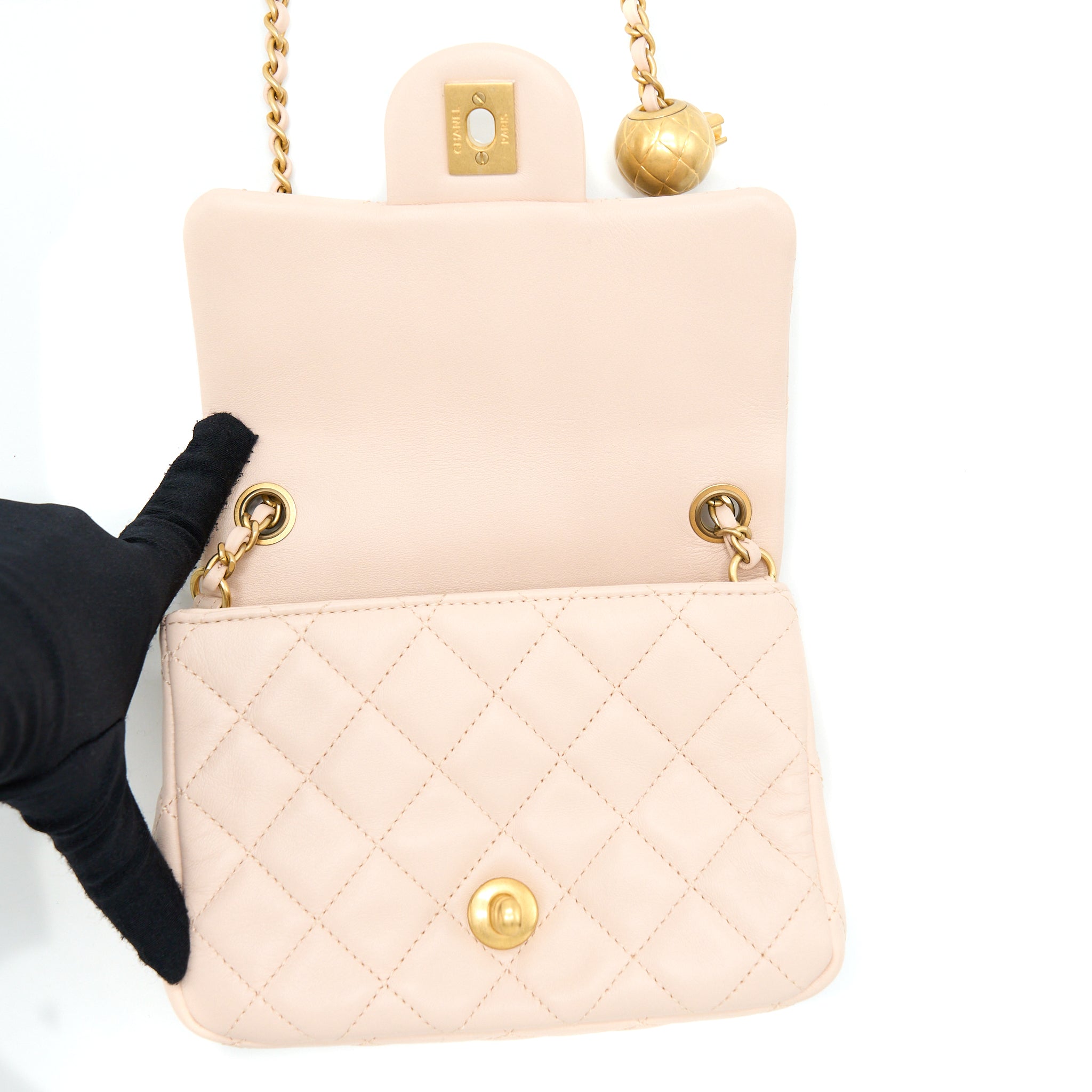 CHANEL 22C PEARL CRUSH MINI SQUARE FLAP BAG LAMBSKIN LIGHT BEIGE GHW