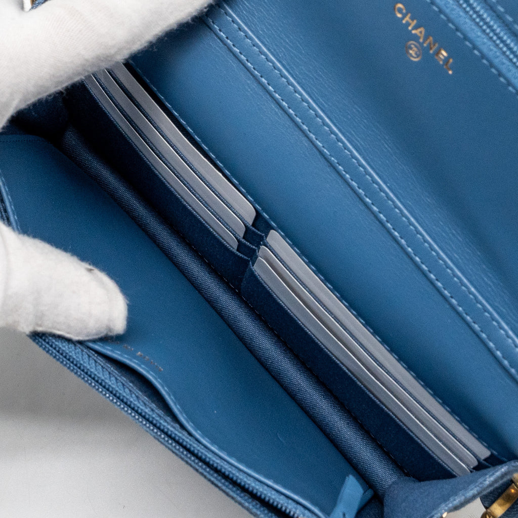CHANEL PEARL CRUSH WALLET ON CHAIN DENIM BLUE GHW (MICROCHIP)