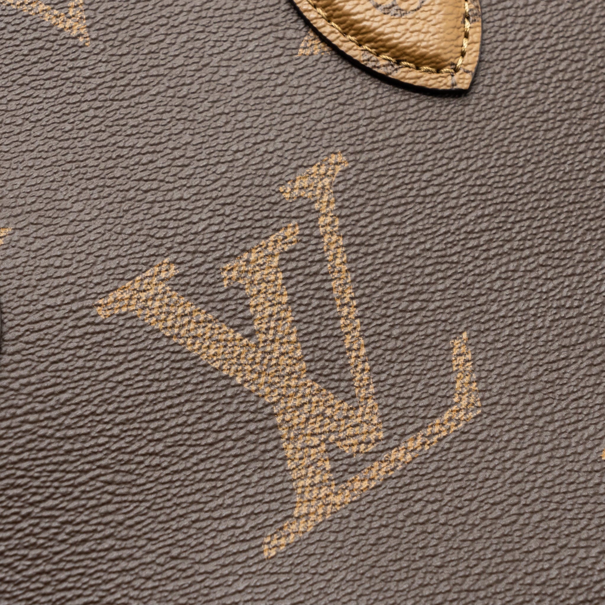 LOUIS VUITTON ONTHEGO PM MONOGRAM CANVAS / MONOGRAM REVERSE CANVAS GHW(NEW VERSION)