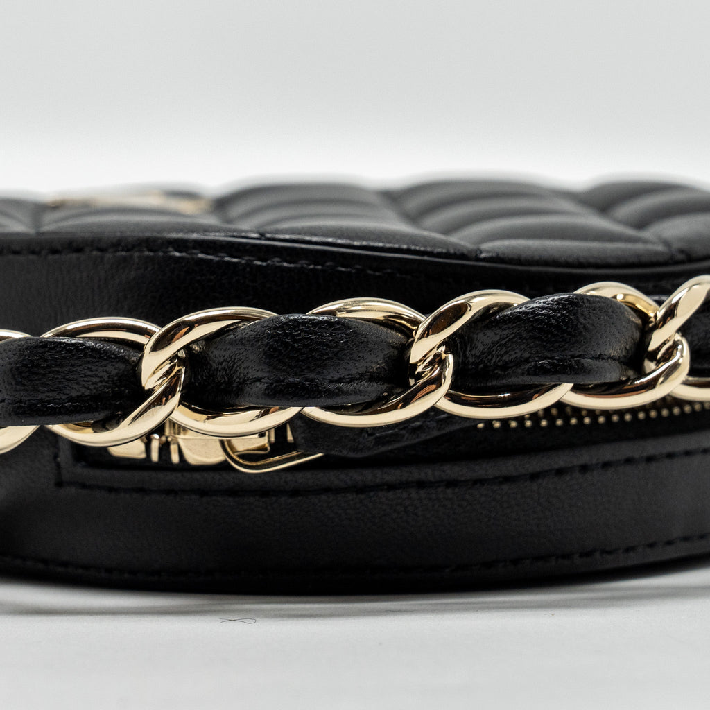 CHANEL 22C ROUND CLUTCH WITH CHAIN LAMBSKIN BLACK GHW