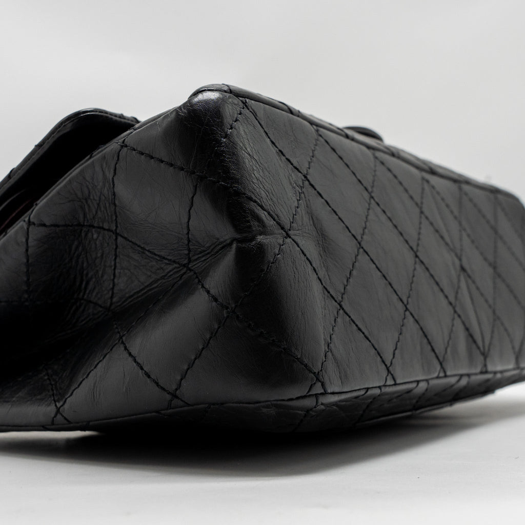 CHANEL MAXI 2.55 REISSUE DOUBLE FLAP BAG AGED CALFSKIN BLACK GHW