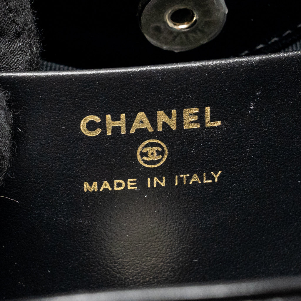 CHANEL MINI 31 CLUTCH WITH CHAIN SHINY LAMBSKIN BLACK LGHW (MICROCHIP)