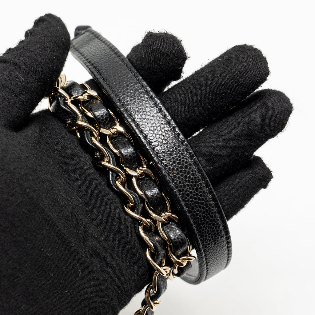 CHANEL MEDIUM BUSINESS AFFINITY CAVIAR BLACK LGHW (MICROCHIP)