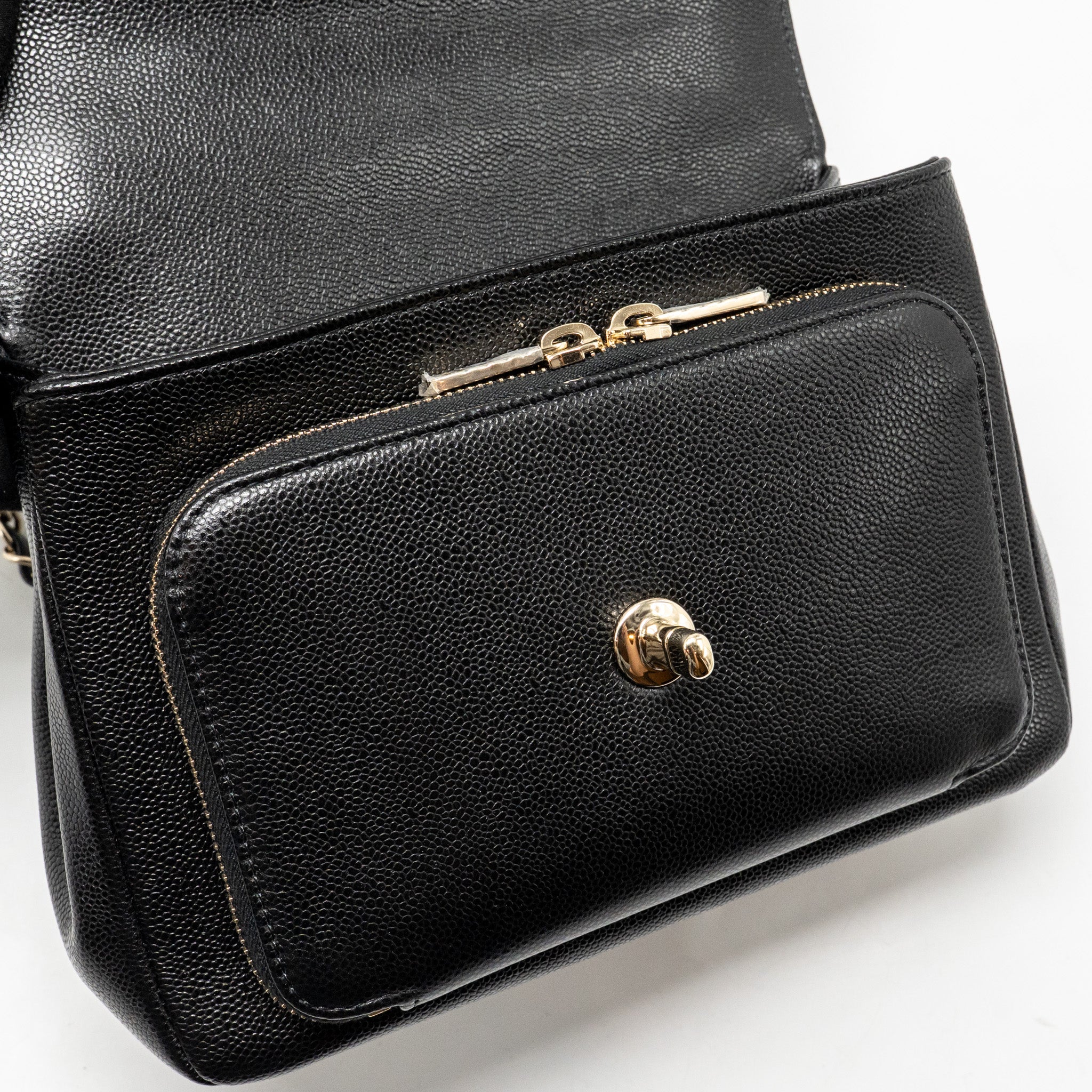CHANEL MEDIUM BUSINESS AFFINITY CAVIAR BLACK LGHW (MICROCHIP)