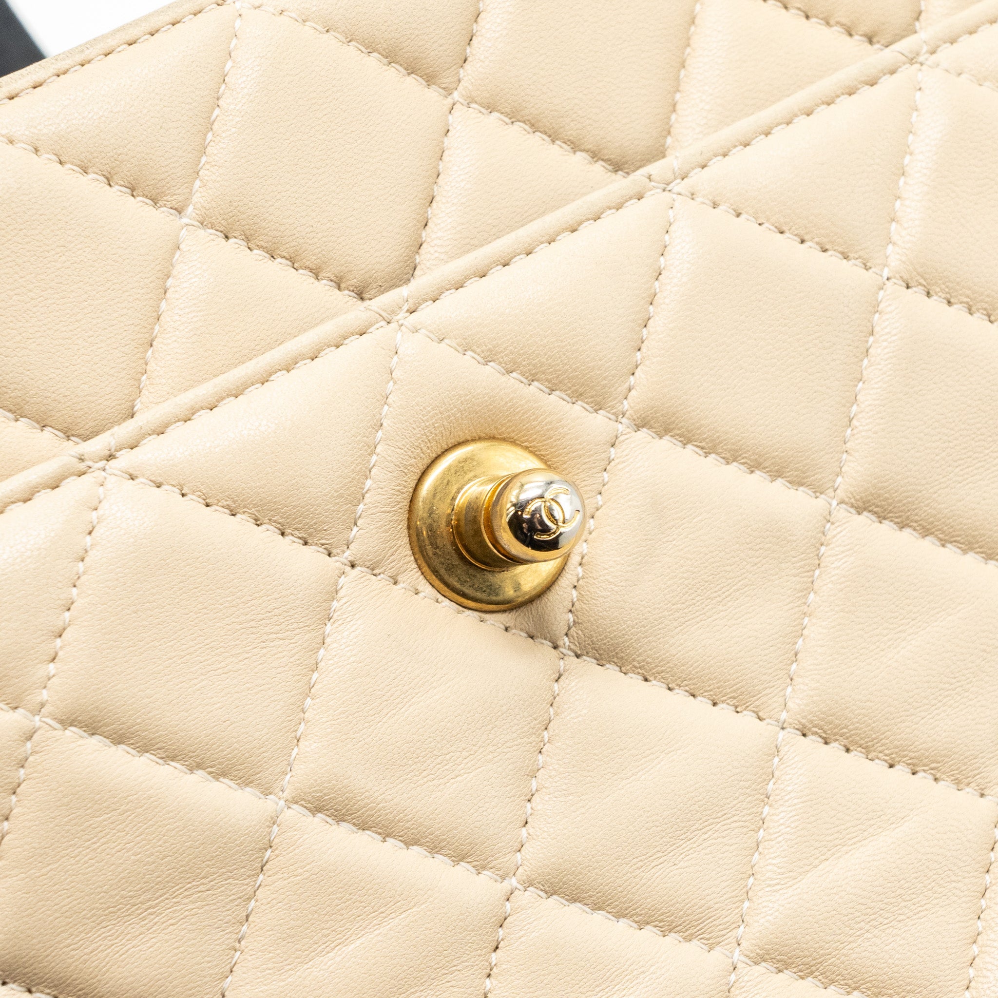 CHANEL QUILTED SMALL SHOPPING TOTE BAG LAMBSKIN BEIGE / BLACK GHW