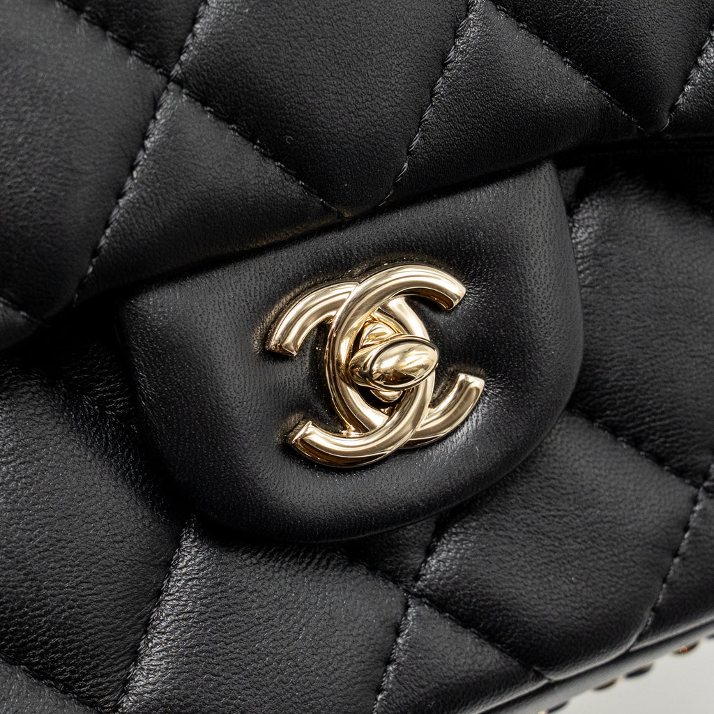 CHANEL QUILTED FLAP BAG WITH PEARL DETAILED CHAIN LAMBSKIN BLACK LGHW