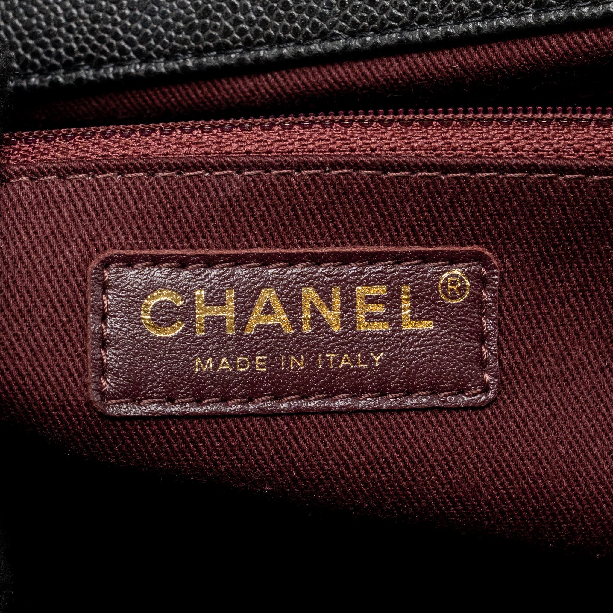 CHANEL MEDIUM BUSINESS AFFINITY CAVIAR BLACK LGHW (MICROCHIP)