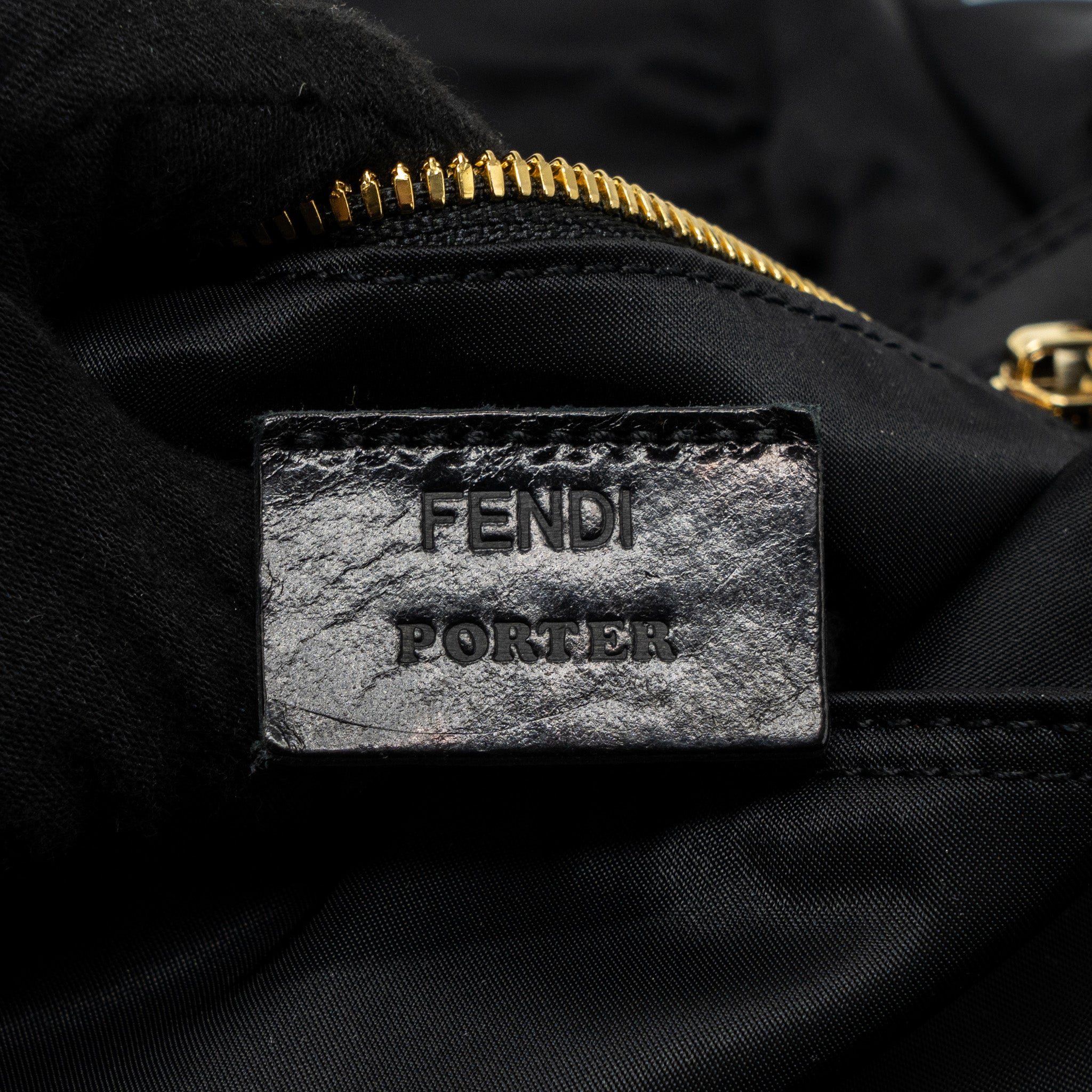 FENDI REGULAR BAGUETTE NYLON BLACK GHW