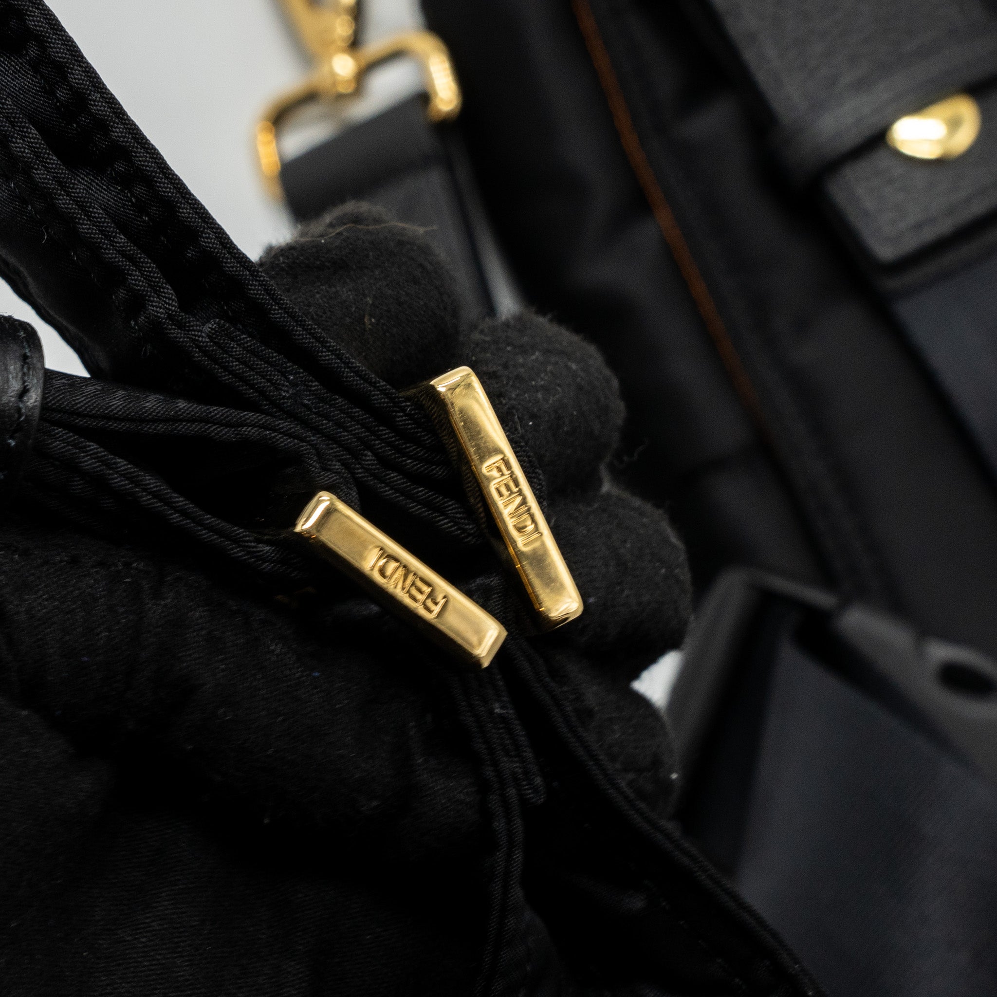 FENDI REGULAR BAGUETTE NYLON BLACK GHW