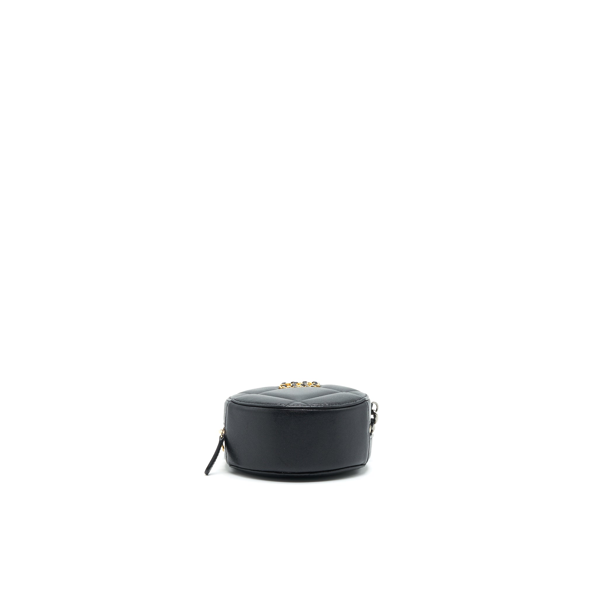 CHANEL 19 CLUTCH WITH CHAIN IN BLACK
