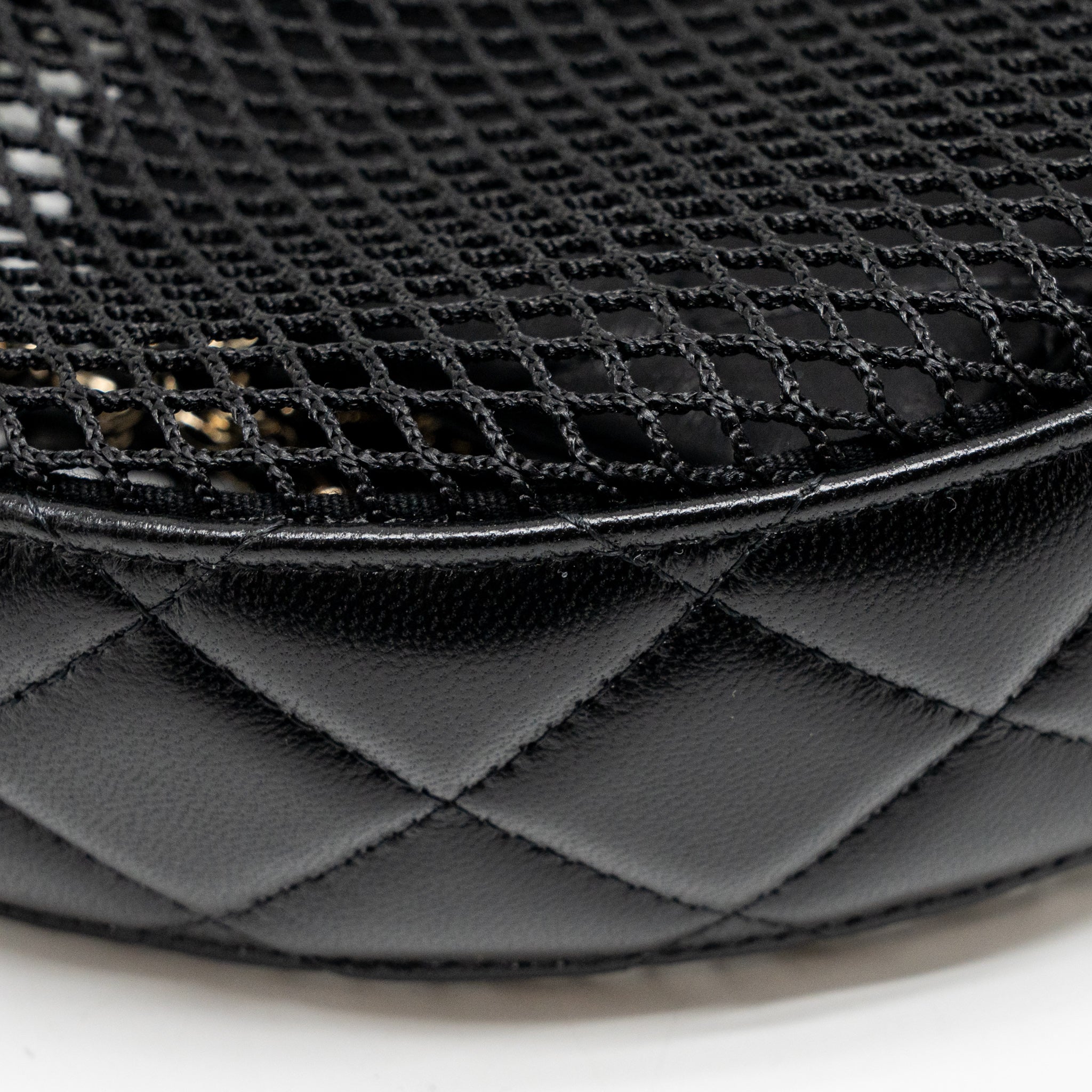 CHANEL 25S HALF MOON CLUTCH WITH CHAIN MESH/LAMBSKIN BLACK LGHW (MICROCHIP)