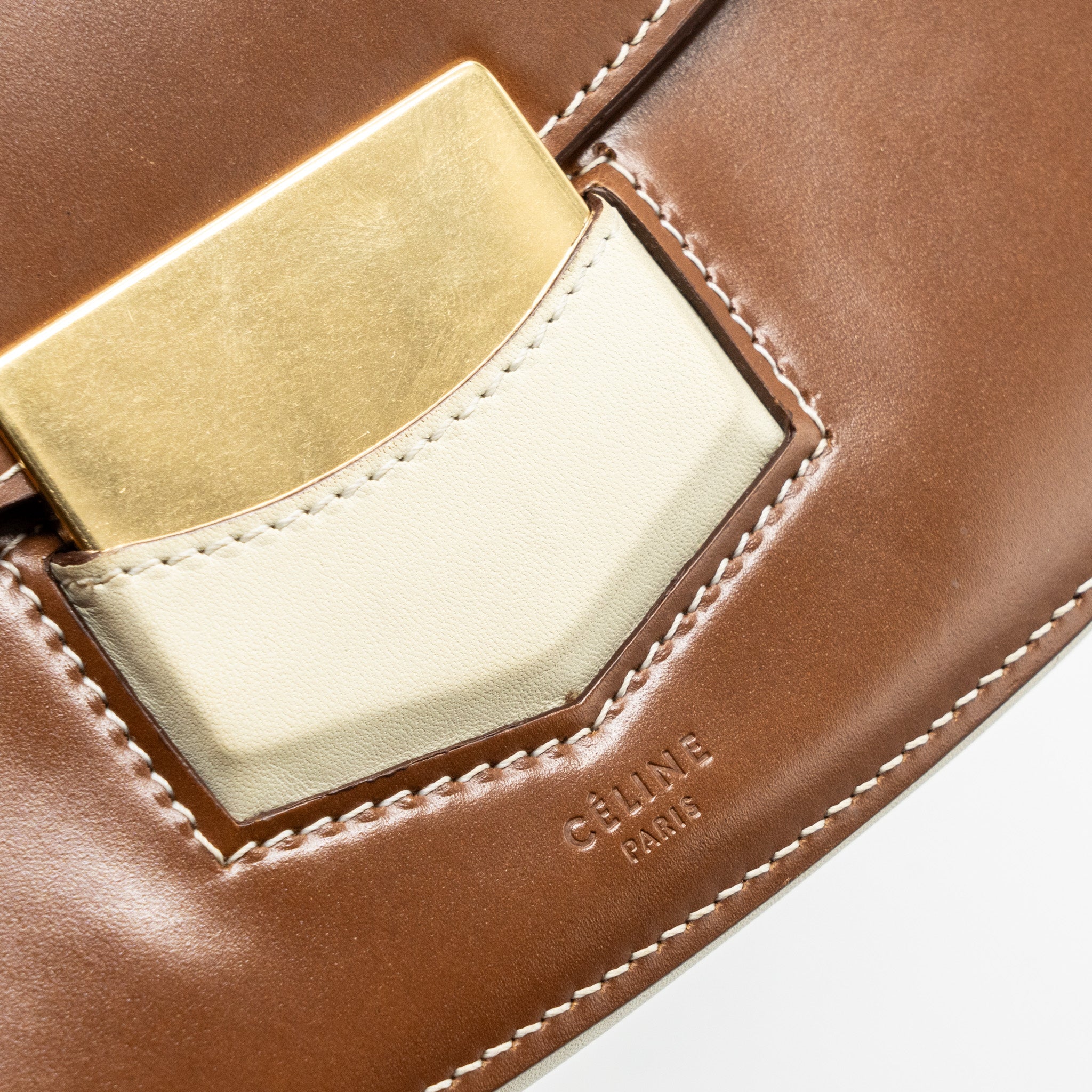 CELINE TROUTTEUR CROSSBODY BAG LEATHER CARAMEL / CREAM GHW