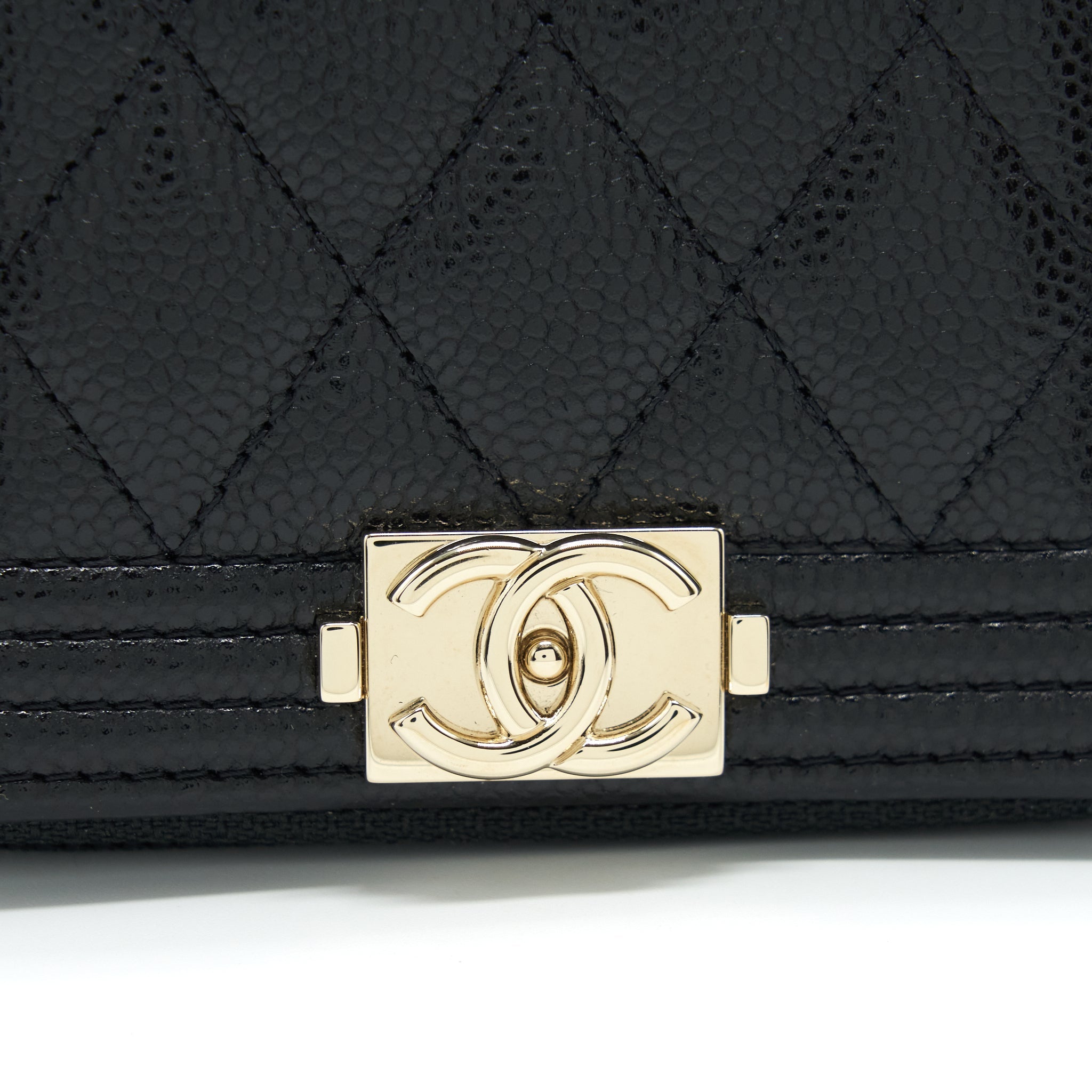 CHANEL CLASSIC BOY ZIP CARDHOLDER CAVIAR BLACK LGHW