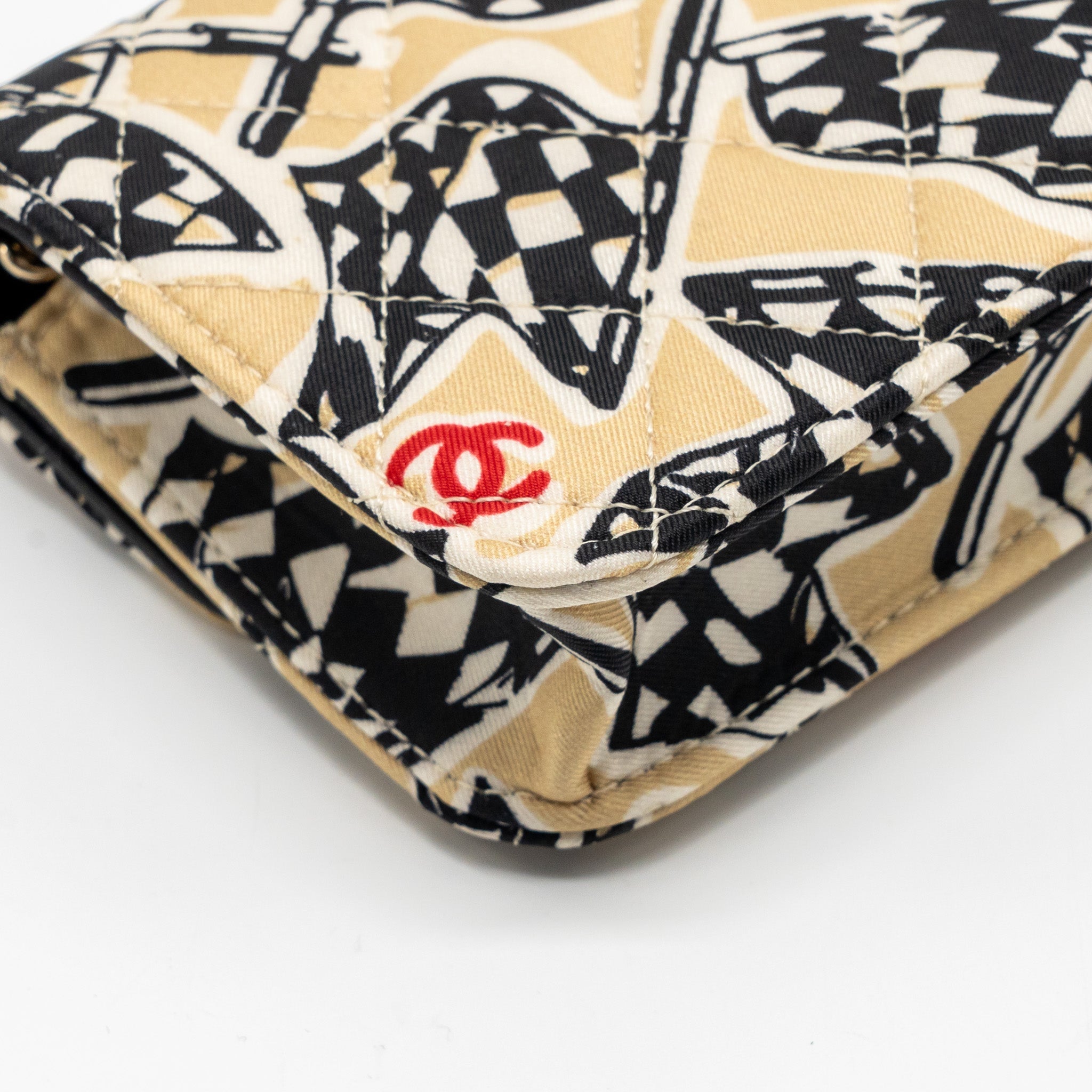 CHANEL MINI FLAP CLUTCH WITH CHAIN FABRIC BEIGE/MULTICOLOUR LGHW(MICROCHIP)