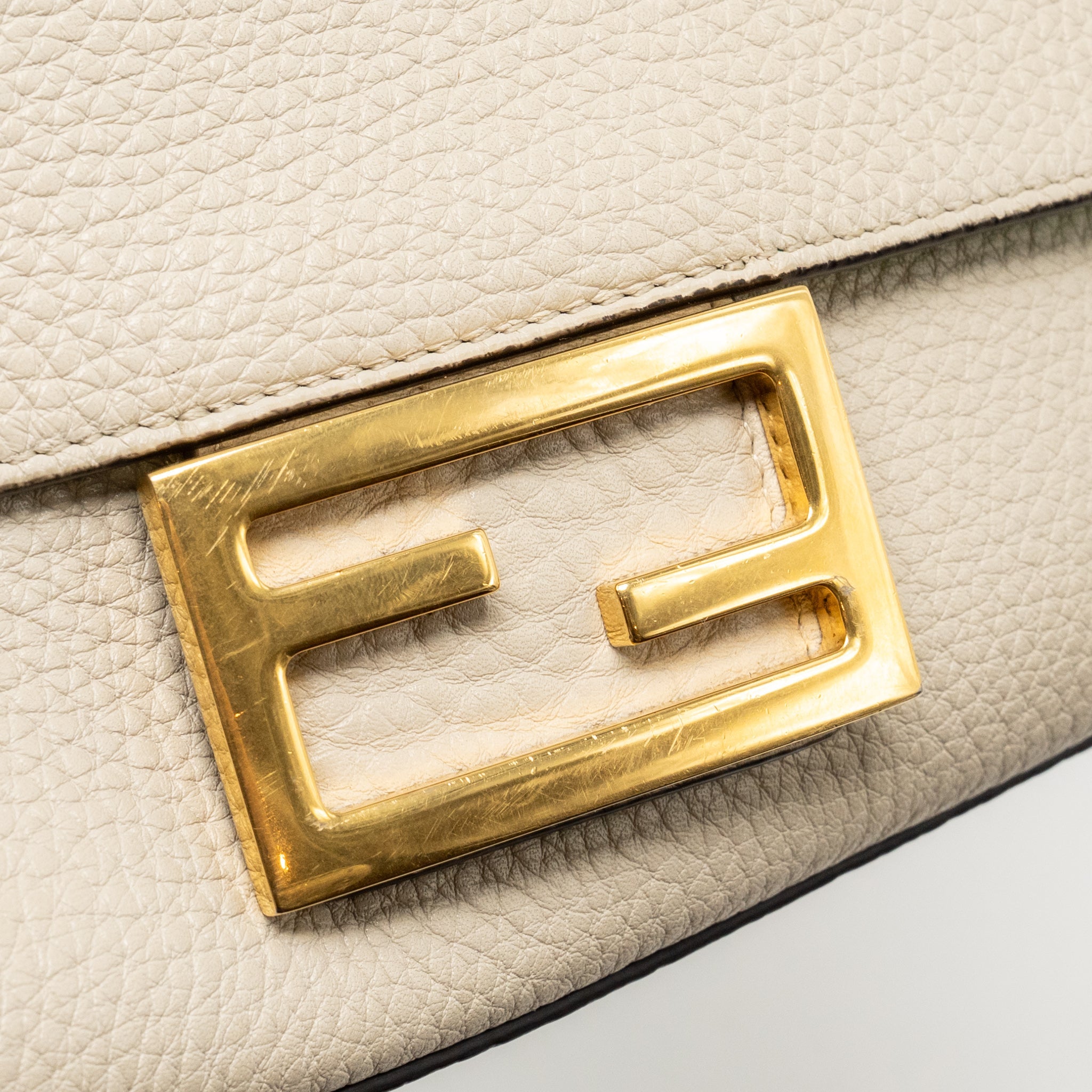 FENDI MINI BAGUETTE BAG CALFSKIN LIGHT BEIGE/GREEN GHW