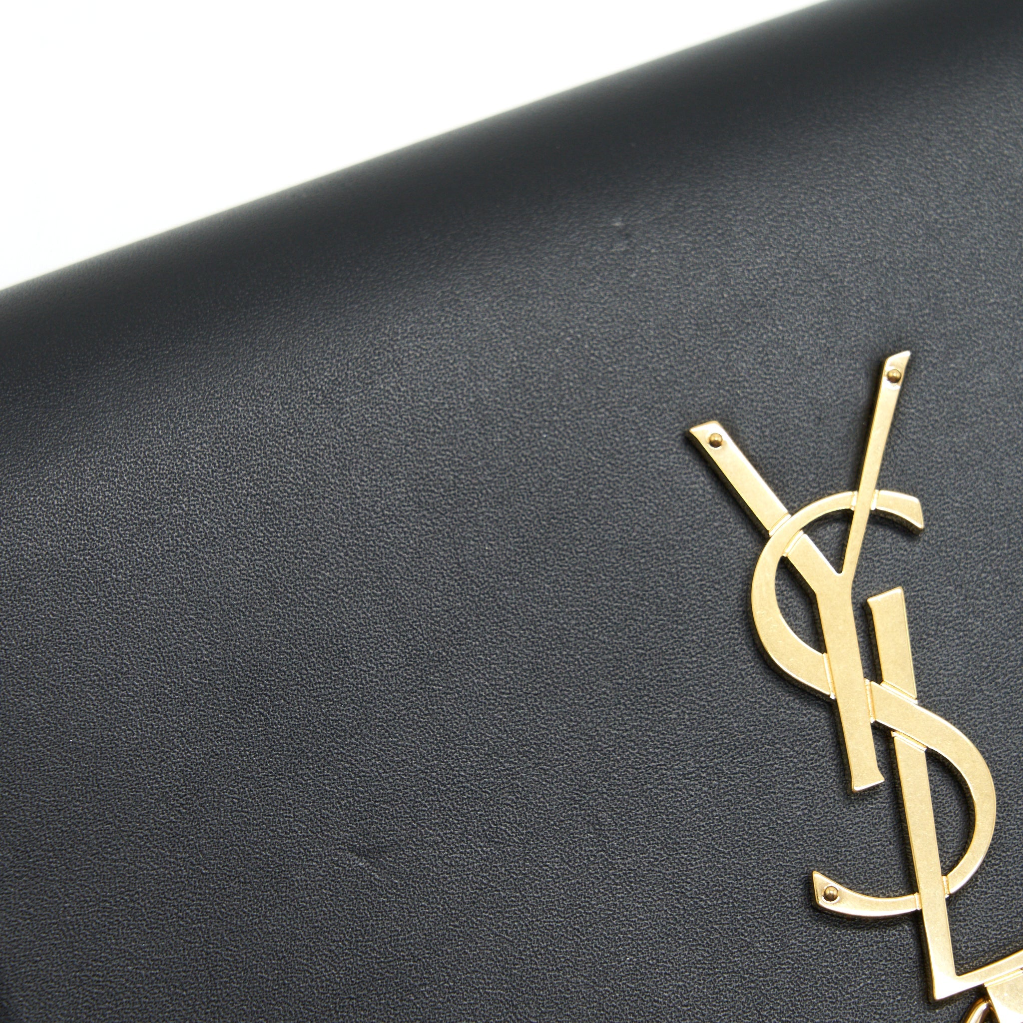 SAINT LAUREN  KATE WALLET ON CHAIN WITH TASSEL BLACK GHW