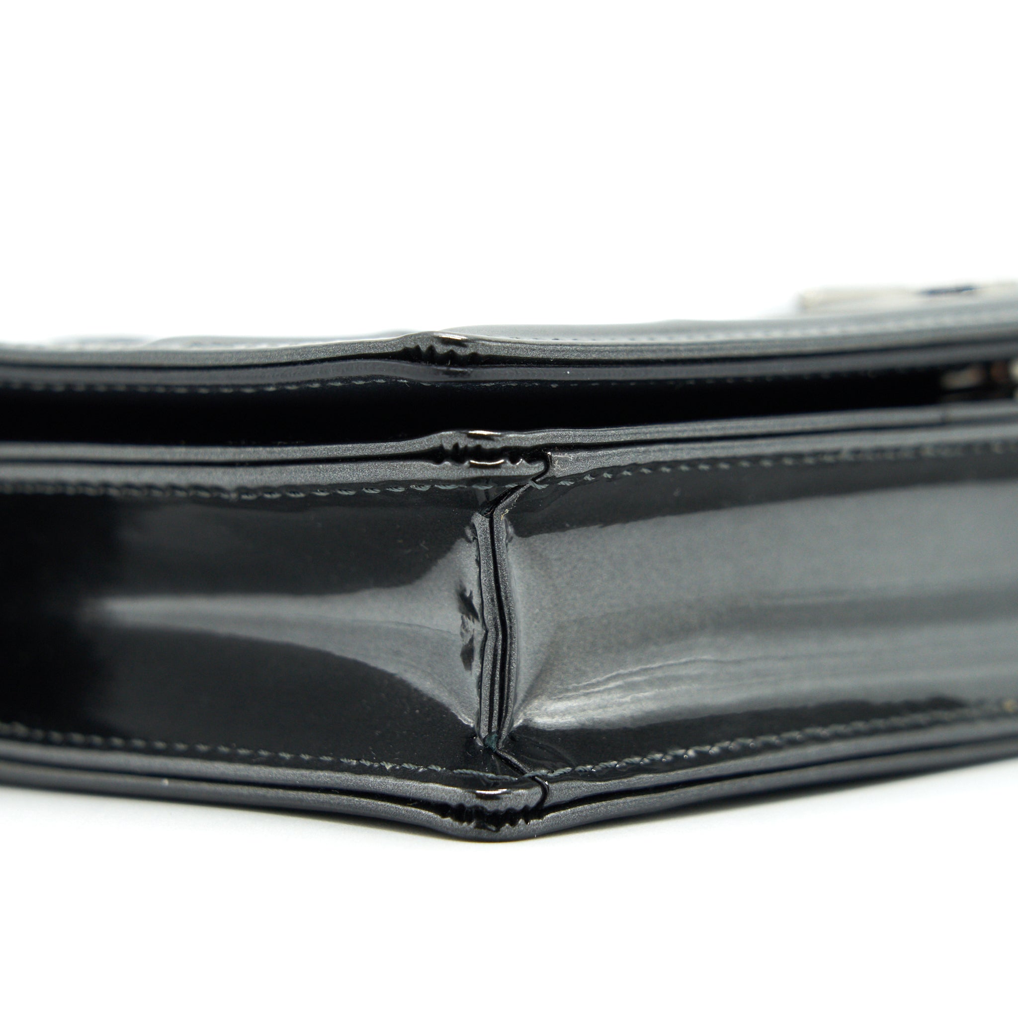 DIOR DIORAMA WALLET ON CHAIN METALLIC BLACK SHW