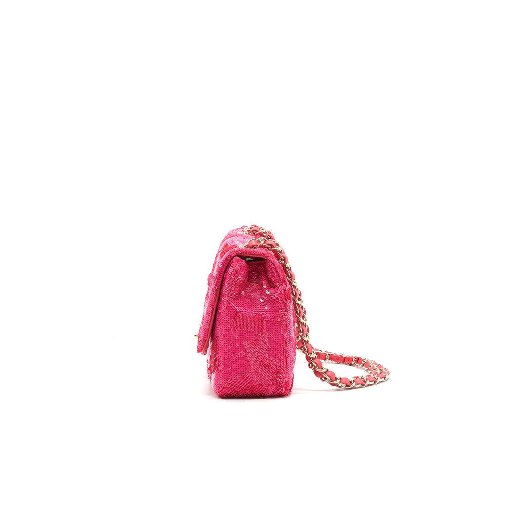 CHANEL SEASONAL MEDIUM FLAP BAG FUCIA WITH GHW
