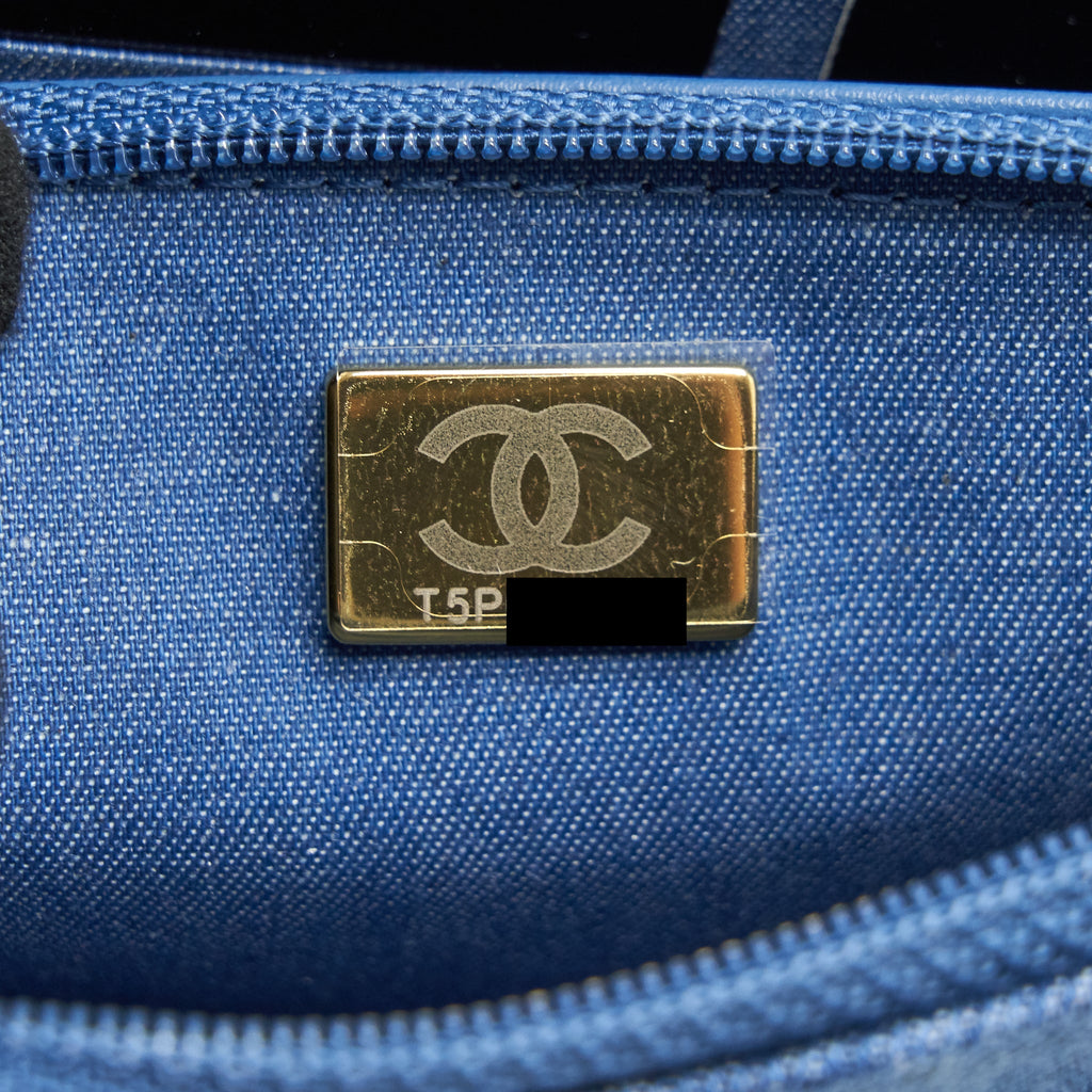 CHANEL 22C PEARL CRUSH  WALLET ON CHAIN DENIM GHW